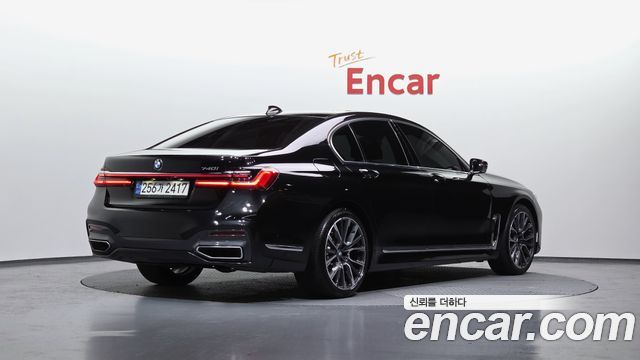 BMW 7-Series 740i M Sport