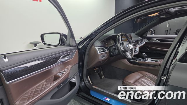 BMW 7-Series 740i M Sport