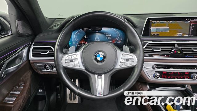 BMW 7-Series 740i M Sport