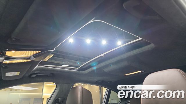 BMW 7-Series 740i M Sport