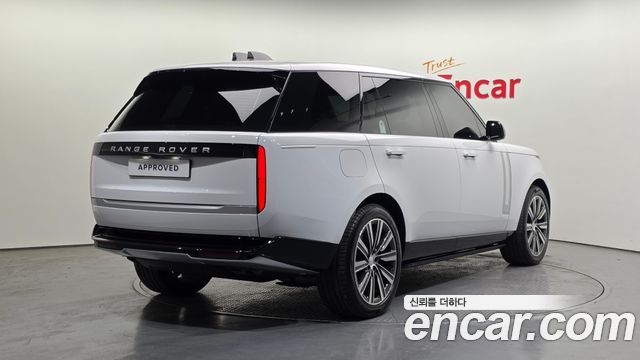 Land Rover Range Rover P530 Autobiography Long Wheel Base