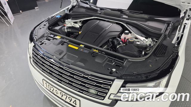 Land Rover Range Rover P530 Autobiography Long Wheel Base