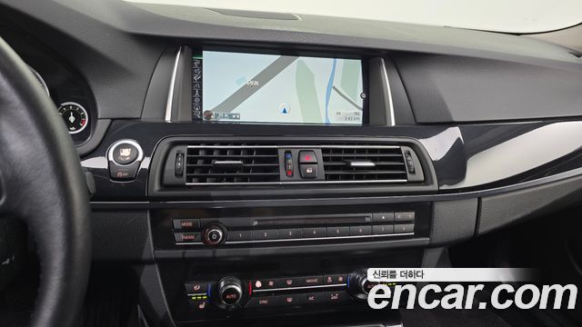 BMW 5-Series 520d xDrive M Aero Dynamic