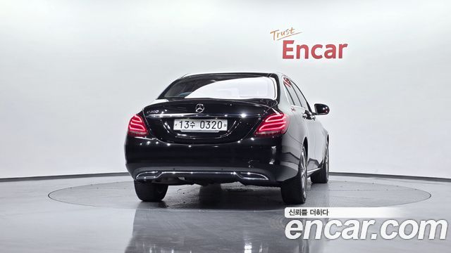 Mercedes-Benz C-Class C200 Avantgarde