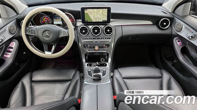 Mercedes-Benz C-Class C200 Avantgarde