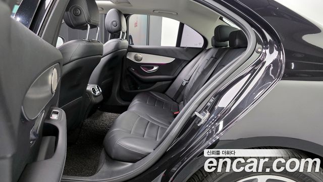 Mercedes-Benz C-Class C200 Avantgarde