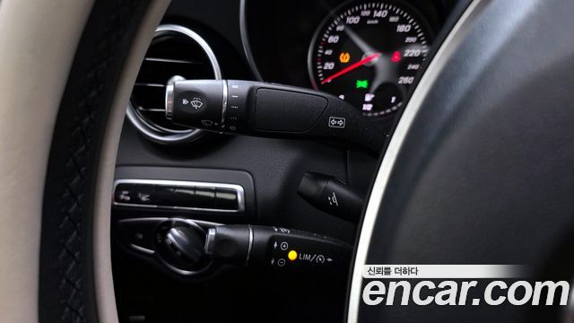 Mercedes-Benz C-Class C200 Avantgarde