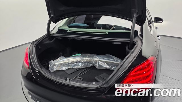 Mercedes-Benz C-Class C200 Avantgarde