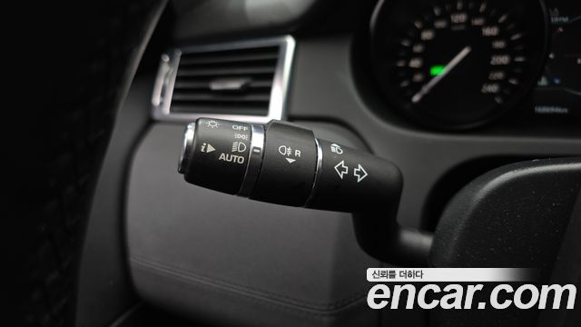 Land Rover Discovery Sport 2.0 TD4 SE (150PS)