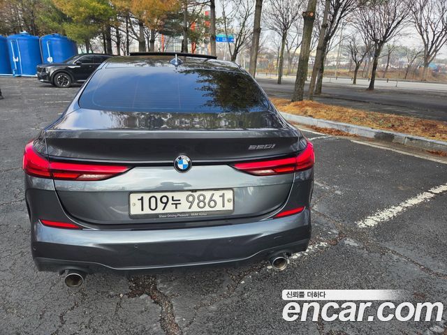 BMW 2-Series 220i M Sports