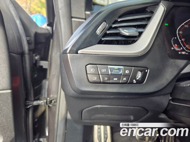 BMW 2-Series 220i M Sports