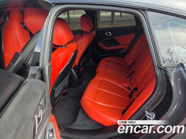 BMW 2-Series 220i M Sports