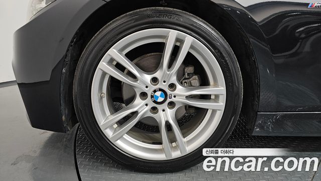 BMW 3-Series 330i M Sport