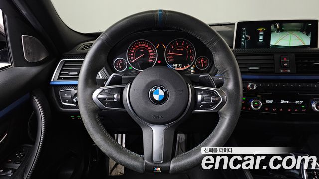 BMW 3-Series 330i M Sport