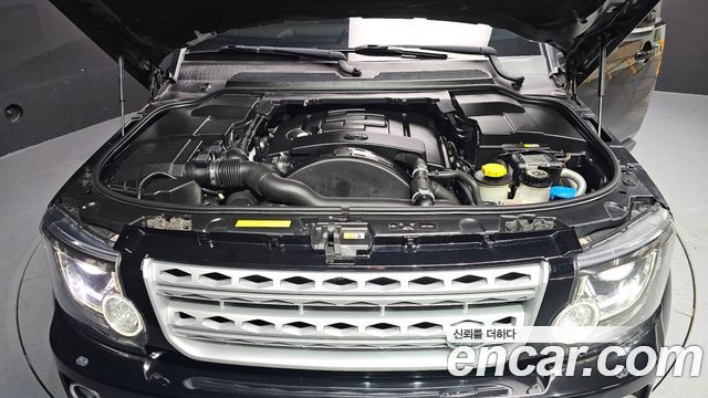 Land Rover Discovery 3.0 SDV6 HSE