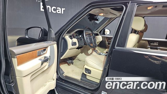 Land Rover Discovery 3.0 SDV6 HSE
