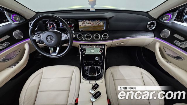 Mercedes-Benz E-Class E220d Avantgarde