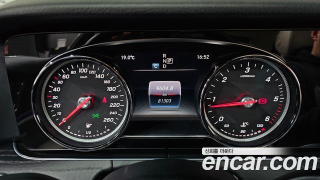 Mercedes-Benz E-Class E220d Avantgarde