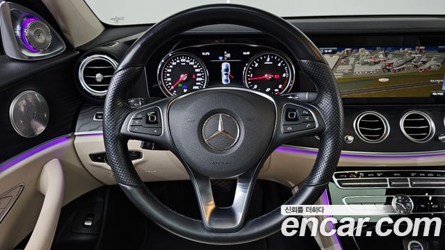 Mercedes-Benz E-Class E220d Avantgarde