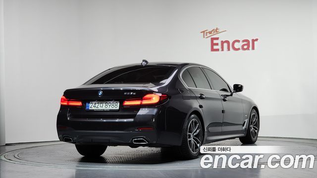 BMW 5-Series 523d M Sport