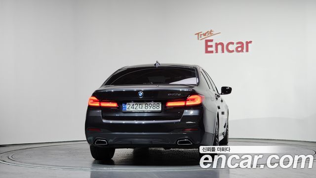 BMW 5-Series 523d M Sport