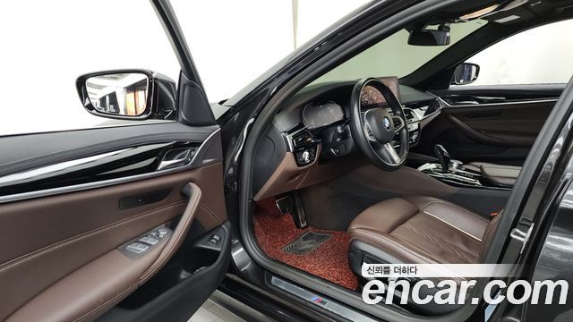 BMW 5-Series 523d M Sport