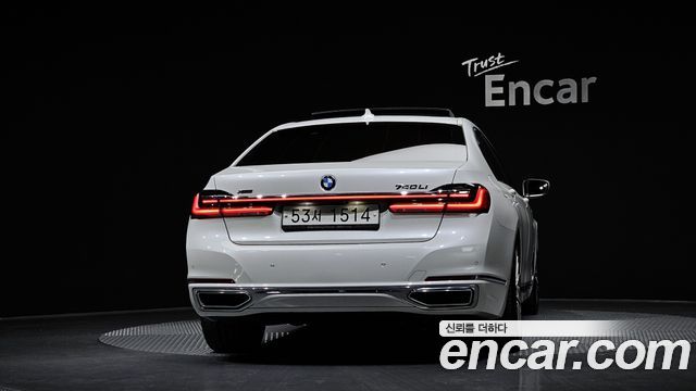 BMW 7-Series 740Li xDrive Design Pure Excellence