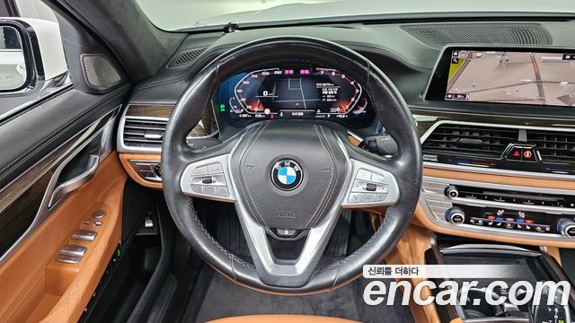 BMW 7-Series 740Li xDrive Design Pure Excellence
