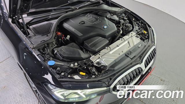 BMW 3-Series 320i
