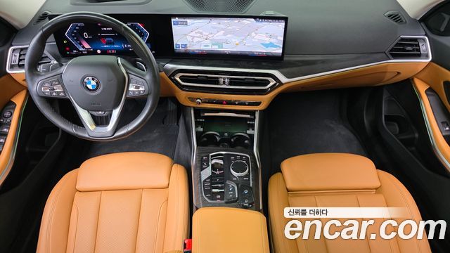 BMW 3-Series 320i