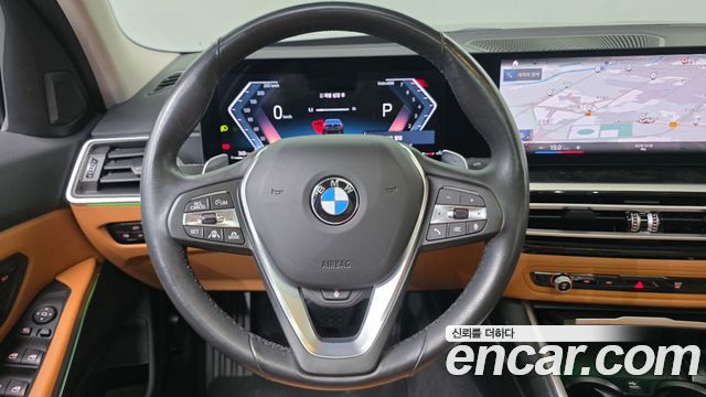 BMW 3-Series 320i