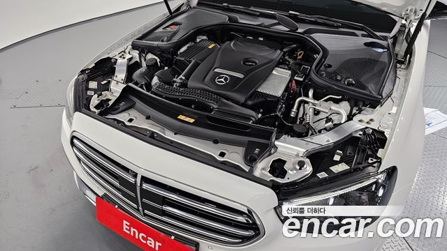 Mercedes-Benz E-Class E250 Exclusive
