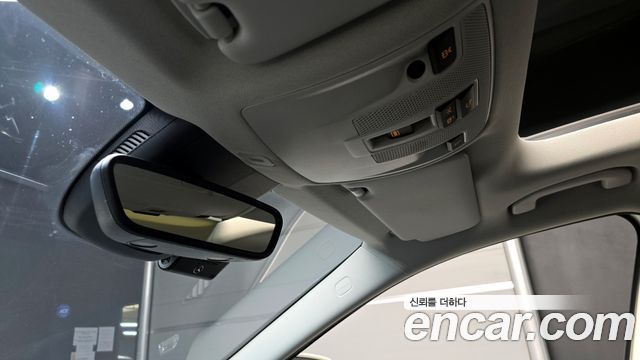 Mercedes-Benz GLA-Class GLA220