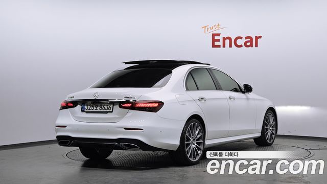 Mercedes-Benz E-Class E350 4MATIC AMG Line