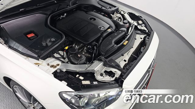 Mercedes-Benz E-Class E350 4MATIC AMG Line