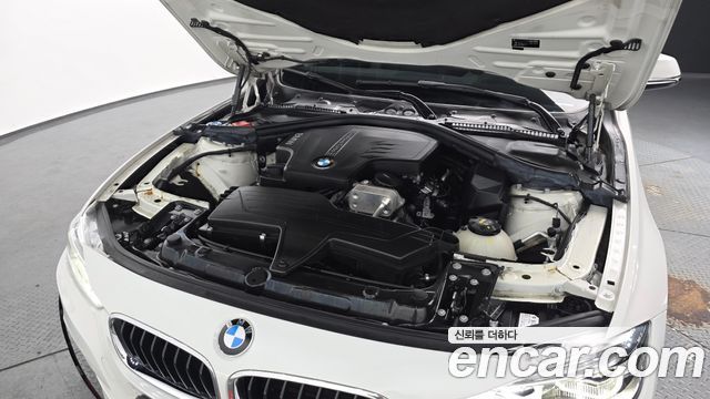 BMW 3-Series 320i M Sport
