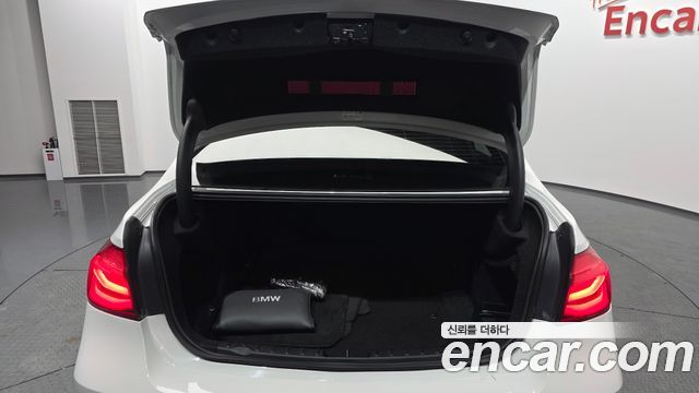 BMW 3-Series 320i M Sport