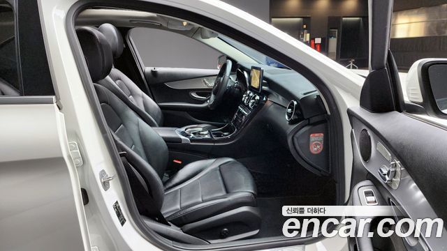 Mercedes-Benz C-Class C220 d Avantgarde