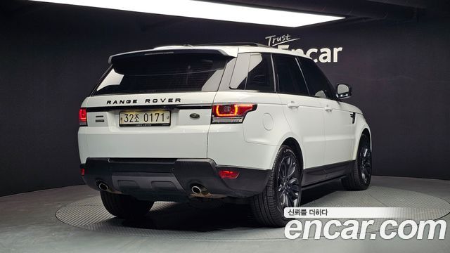 Land Rover Range Rover Sport 3.0 SDV6 HSE Dynamic