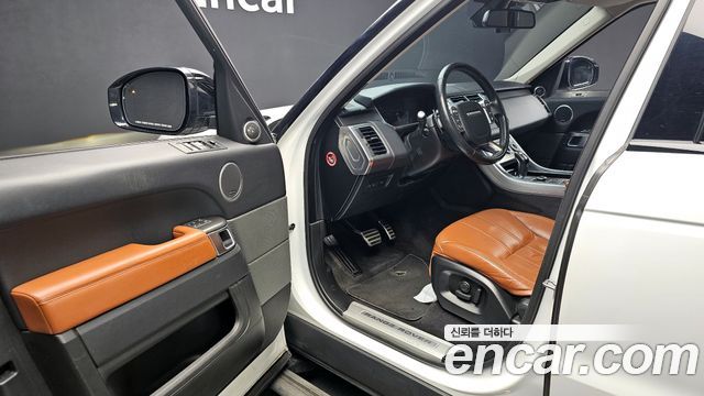 Land Rover Range Rover Sport 3.0 SDV6 HSE Dynamic