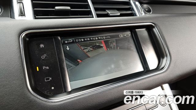 Land Rover Range Rover Sport 3.0 SDV6 HSE Dynamic