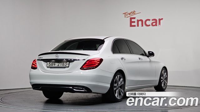 Mercedes-Benz C-Class C220 d Avantgarde