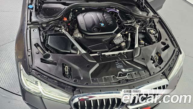 BMW 5-Series 523d xDrive M Sport