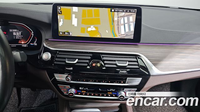 BMW 5-Series 523d xDrive M Sport