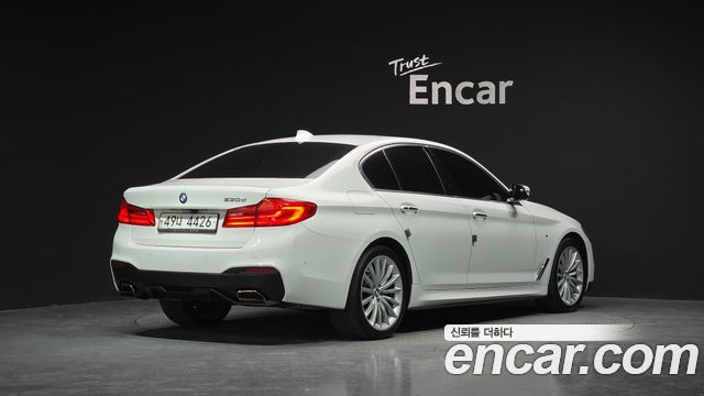 BMW 5-Series 530d Luxury Plus