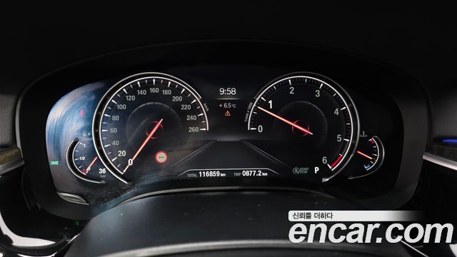 BMW 5-Series 530d Luxury Plus