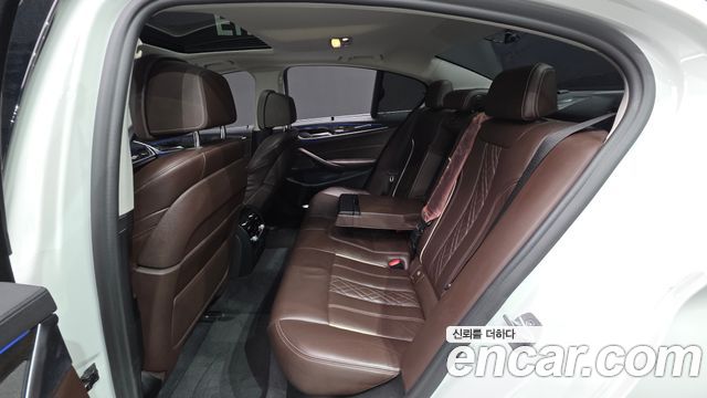 BMW 5-Series 530d Luxury Plus