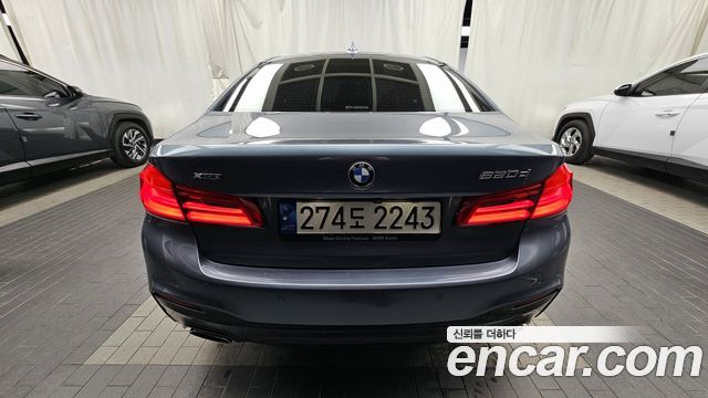BMW 5-Series 520d xDrive M Sport Package Plus