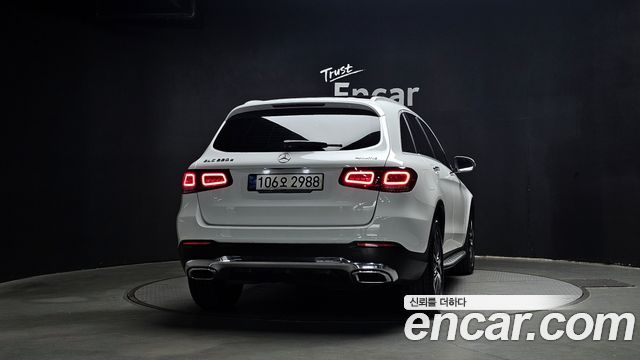 Mercedes-Benz GLC-Class GLC220 d 4MATIC