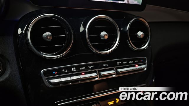 Mercedes-Benz GLC-Class GLC220 d 4MATIC